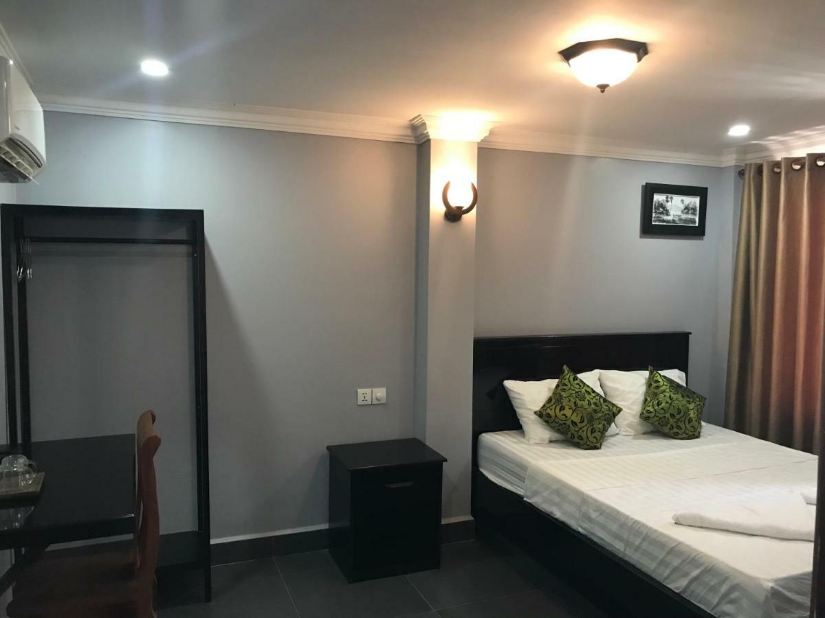 Maison Rivera Guest House Kampot Exterior photo